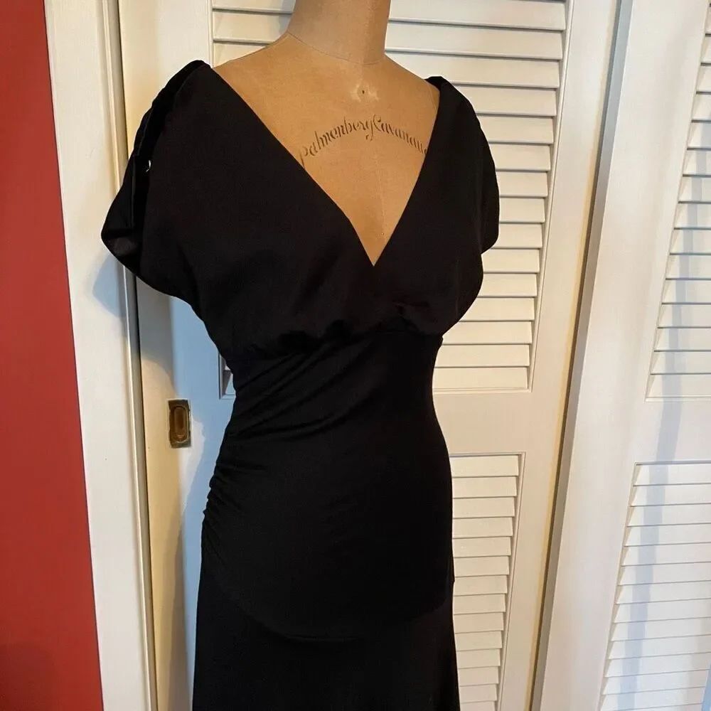DVF | black v-neck wool dress 6 - Picture 3 of 14